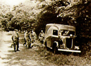 Memories of Dad's Army: Derbyshire Home Guardsmen with their wartime transport