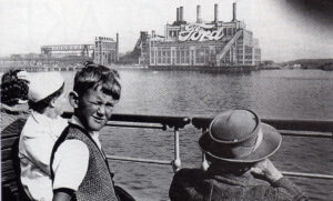 During the cruise along the Thames towards Southend the boat passes Ford’s famous plant at Dagenham. The date is around 1955.