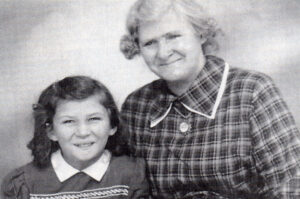 A treasure photograph of the writer and her mother